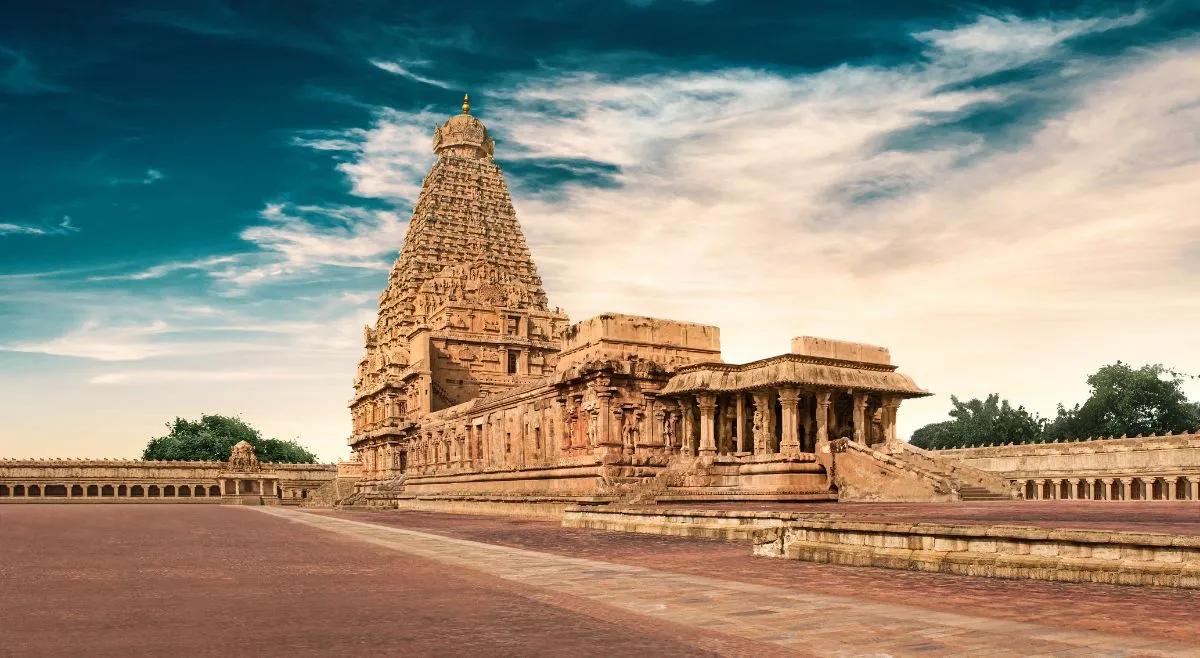 Brihadeeswarar Temple