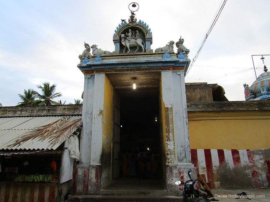 Keezhaperumpallam Ketu Temple (Ketu)